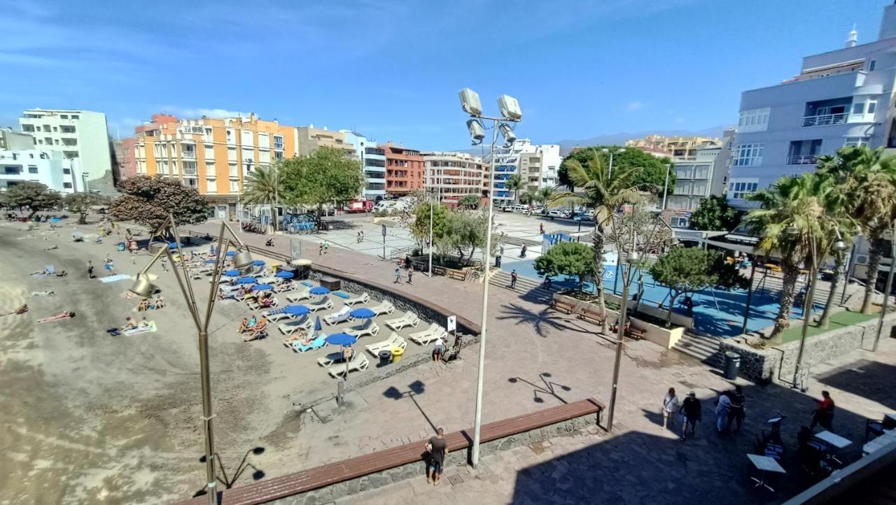 Views Of El Medano Beach, Two Eksteriør billede