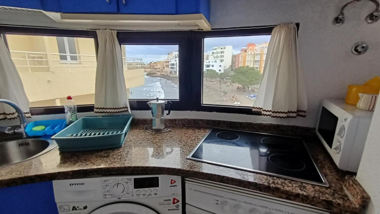 Views Of El Medano Beach, Two Eksteriør billede