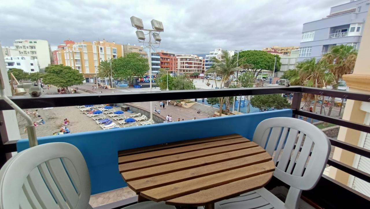 Views Of El Medano Beach, Two Eksteriør billede